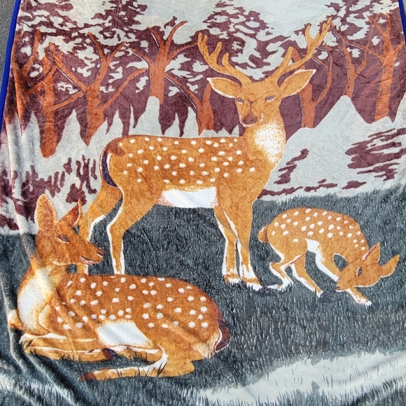 Vtg Deer Dolphins Reversible Blanket - Picture 3 of 6
